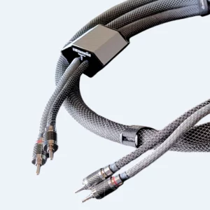 Diamond 10 speaker cable