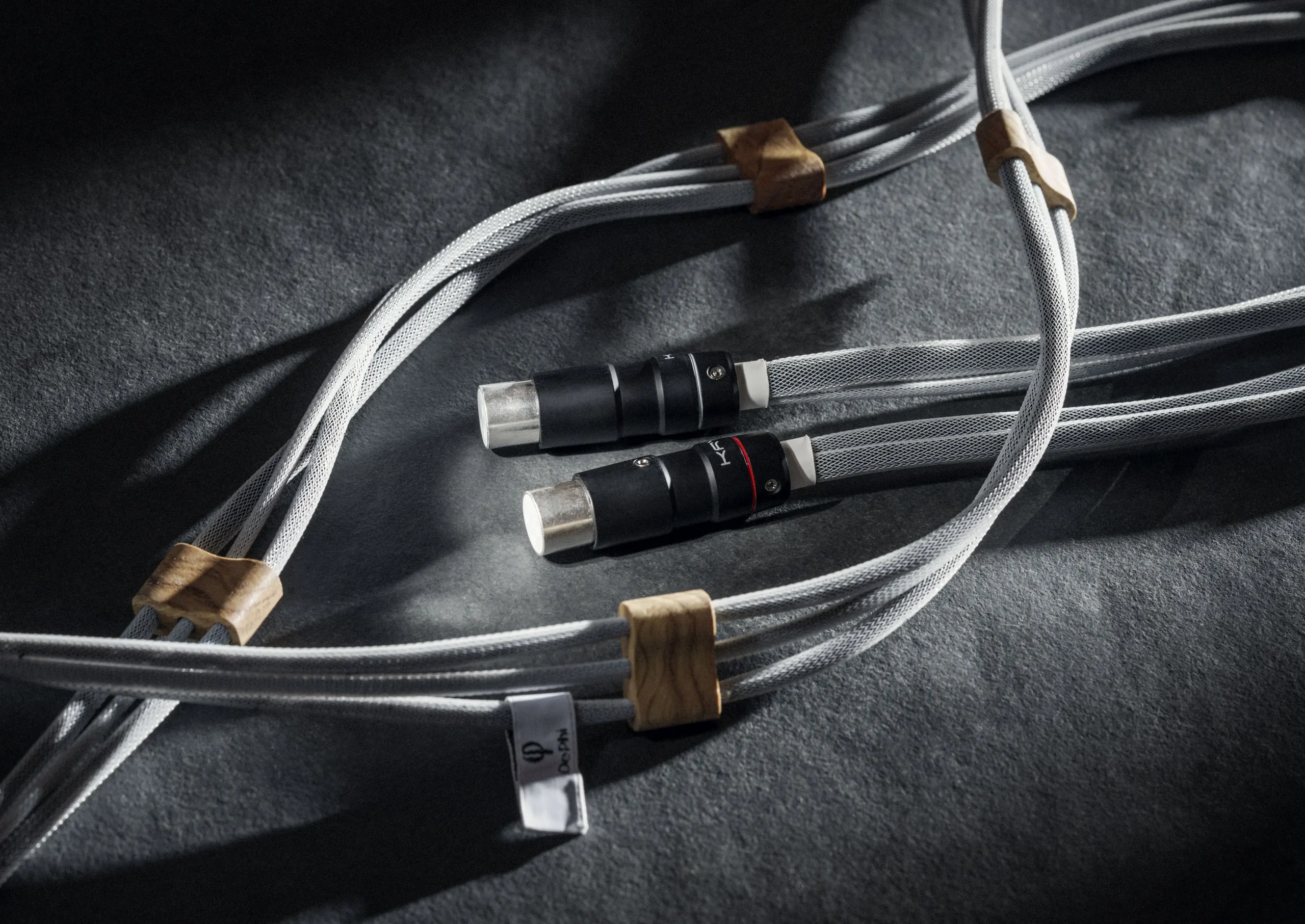 OePhi Cables